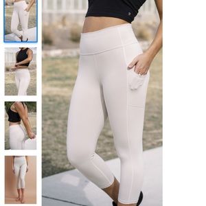 Avenue Capri Leggings